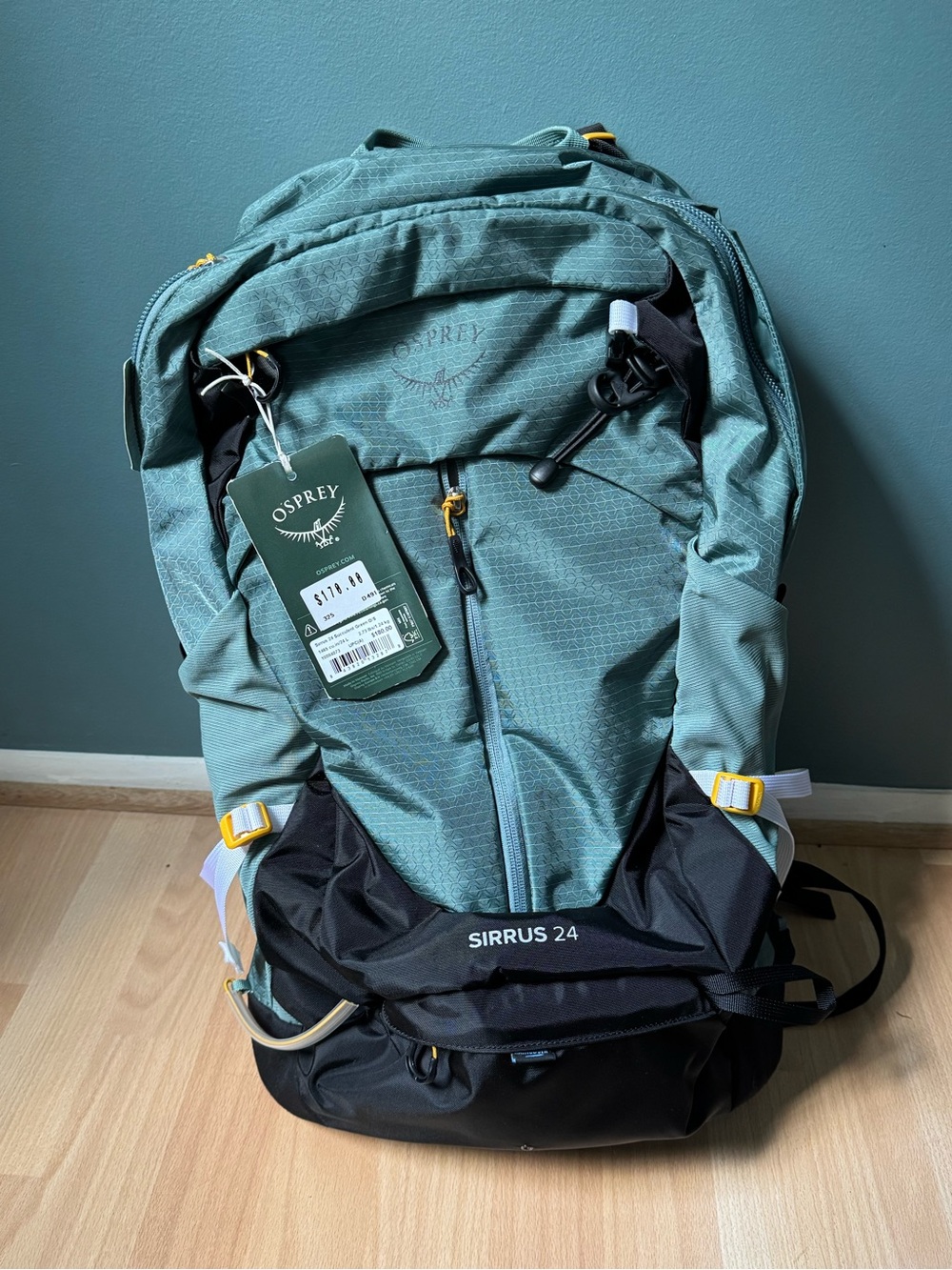OSPREY Women’s Sirrus 24 Backpack in Teal and Black